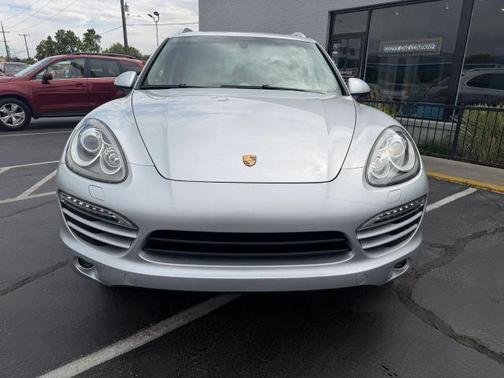 2012 Porsche Cayenne Base