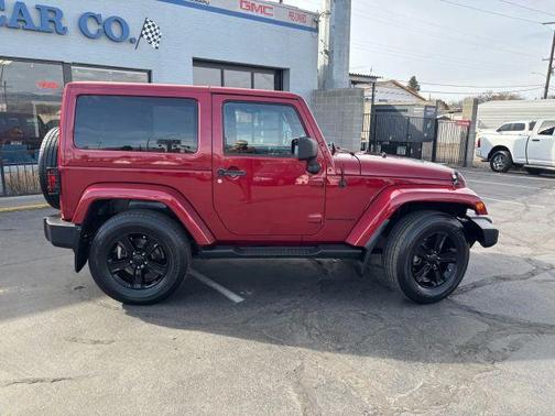 2012 Jeep Wrangler Sahara