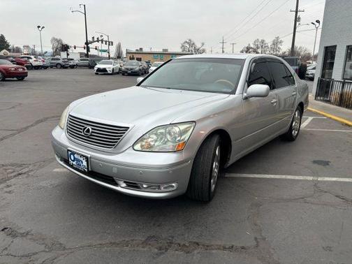 2004 Lexus LS 430 