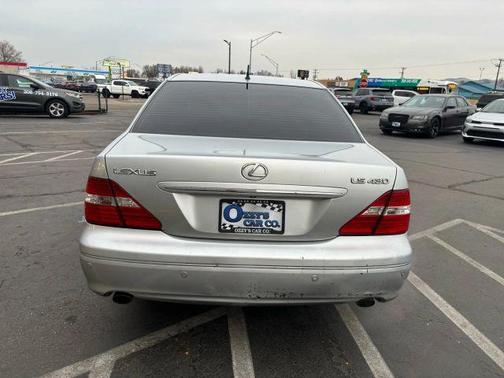 2004 Lexus LS 430 