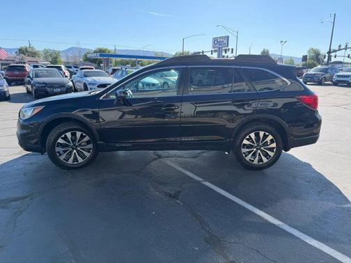 Crystal Black Silica 2016 Subaru Outback 3.6R Limited