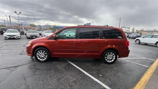 2012 Dodge Grand Caravan R/T
