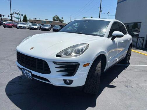 2015 Porsche Macan S