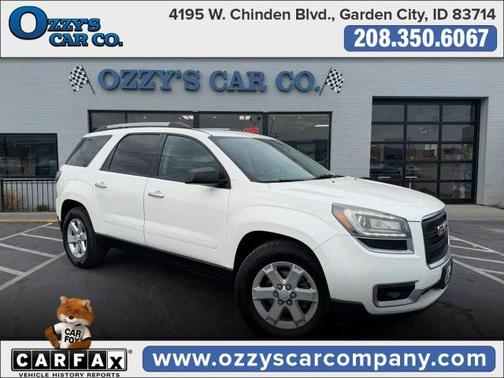 White 2015 GMC Acadia SLE-2