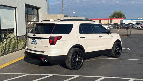 2016 Ford Explorer Sport