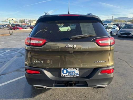 White 2016 Jeep Cherokee Limited