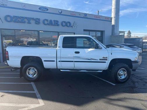 1999 Dodge Ram 2500 Laramie SLT