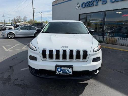 2015 Jeep Cherokee Sport