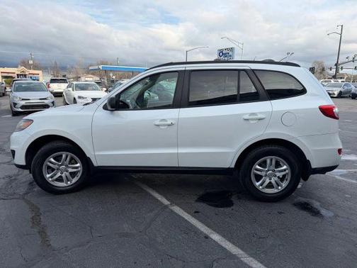 2012 Hyundai SANTA FE GLS