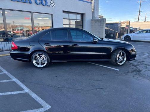 2007 Mercedes-Benz E-Class Base