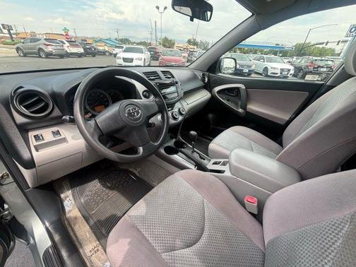 2006 Toyota RAV4 Base