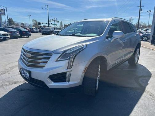 2018 Cadillac XT5 Premium Luxury