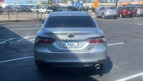 2022 Toyota Camry LE