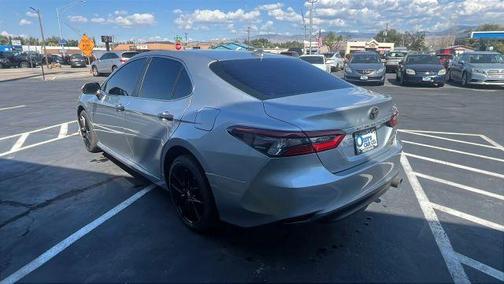 2022 Toyota Camry LE