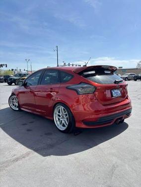 2018 Ford Focus ST Base
