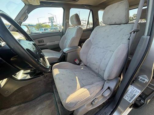 2002 Toyota 4Runner SR5 Sport