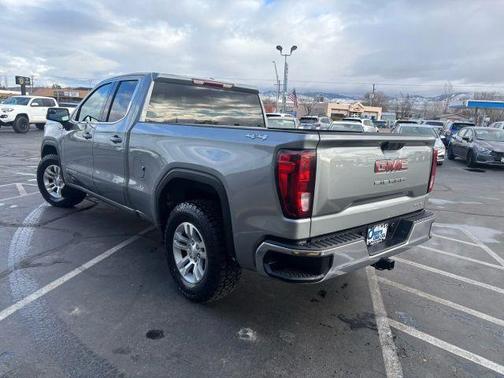 2023 GMC Sierra 1500 SLE