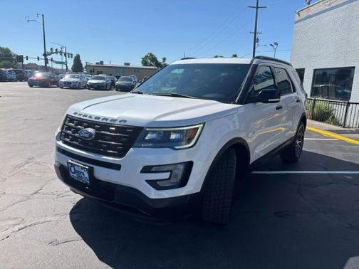 2017 Ford Explorer sport