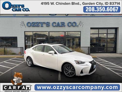 2018 Lexus IS 300 Base