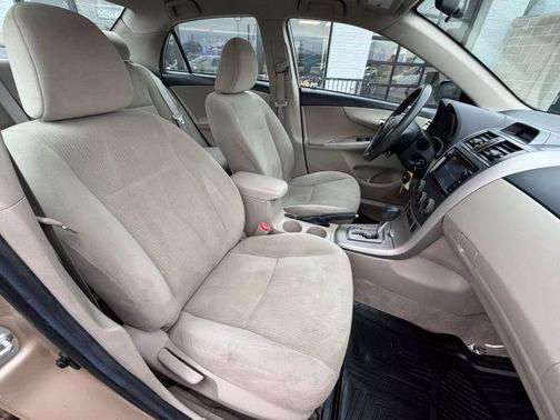 2013 Toyota Corolla L