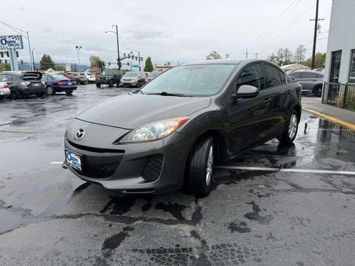 Graphite Mica 2013 Mazda Mazda3 i Touring