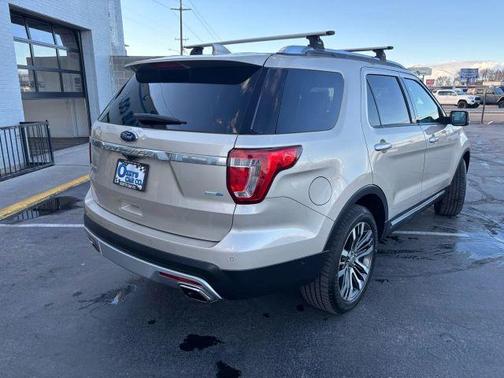 2017 Ford Explorer Platinum