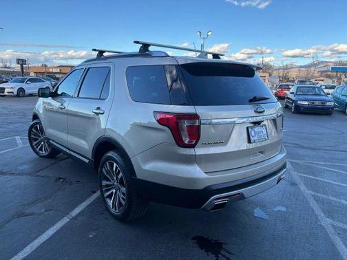 2017 Ford Explorer Platinum