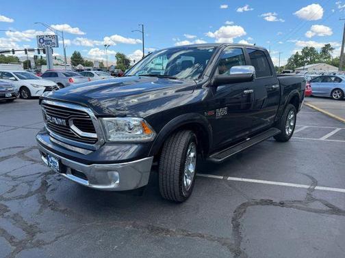 2019 RAM 1500 Classic Laramie