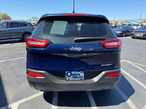 2014 Jeep Cherokee Sport