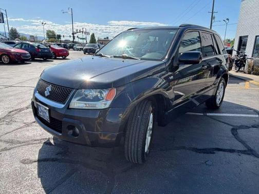 2008 Suzuki Grand Vitara Luxury