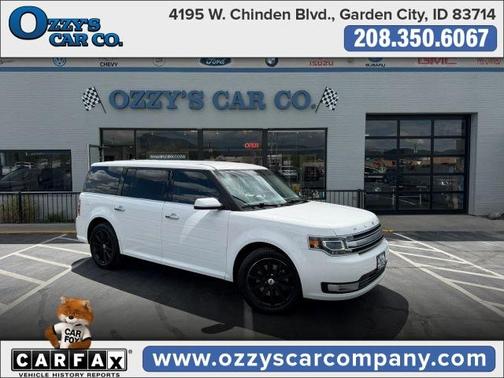 White 2019 Ford Flex Limited