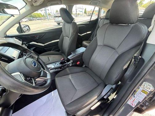 2018 Subaru Impreza 2.0i