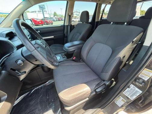2011 Mitsubishi Endeavor LS