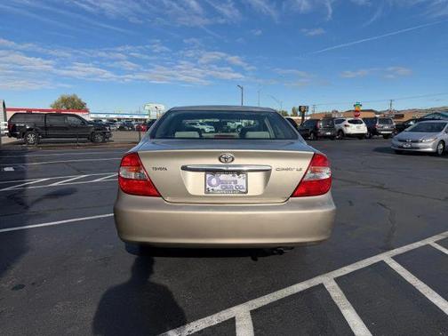 2002 Toyota Camry LE