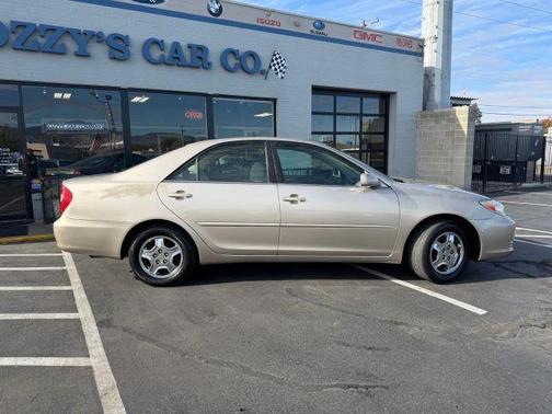2002 Toyota Camry LE