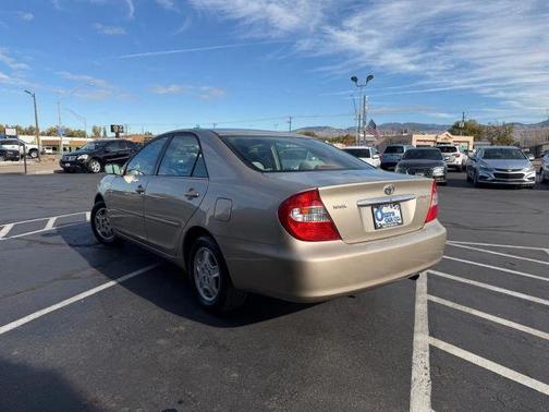 2002 Toyota Camry LE