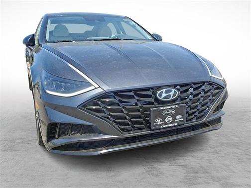 2022 Hyundai SONATA SEL