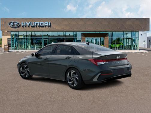 2026 Hyundai ELANTRA SEL