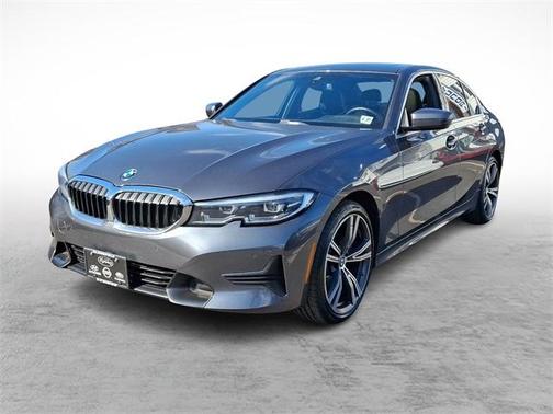 2022 BMW 330 i xDrive
