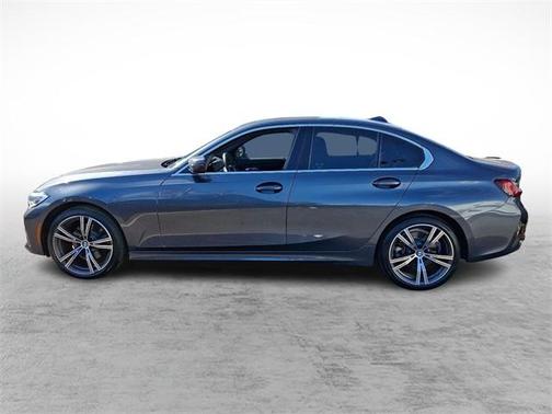 2022 BMW 330 i xDrive