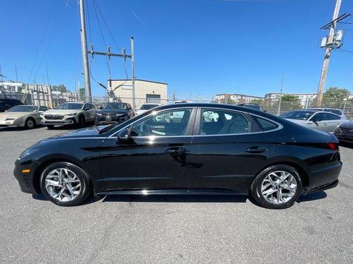 Onyx Black 2023 Hyundai SONATA SEL