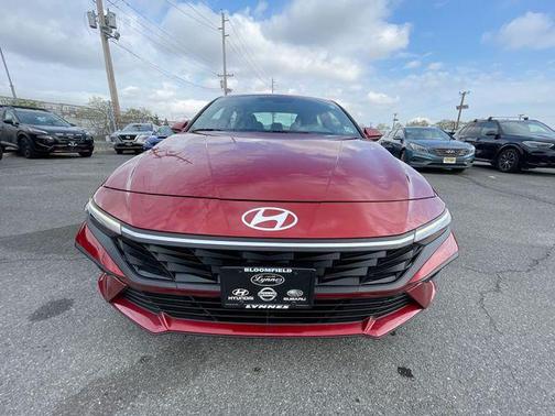Red 2025 Hyundai ELANTRA SE