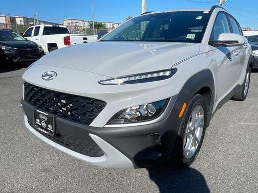 Silver 2023 Hyundai KONA SEL