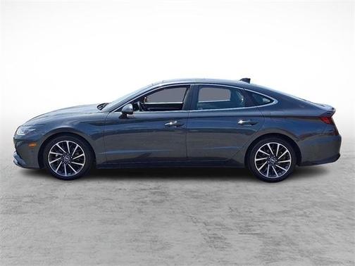 2022 Hyundai SONATA Limited