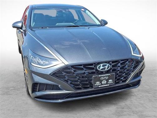 2022 Hyundai SONATA Limited