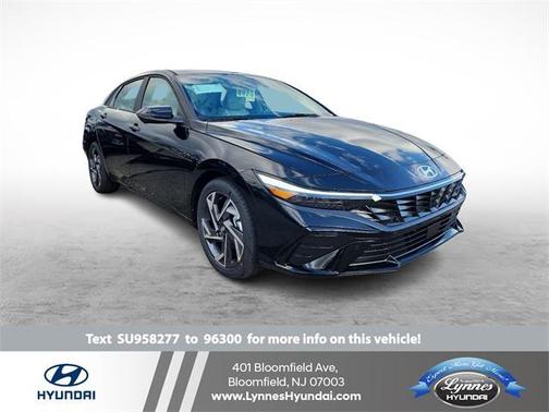 2025 Hyundai ELANTRA Limited