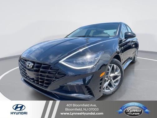 Onyx Black 2023 Hyundai SONATA SEL