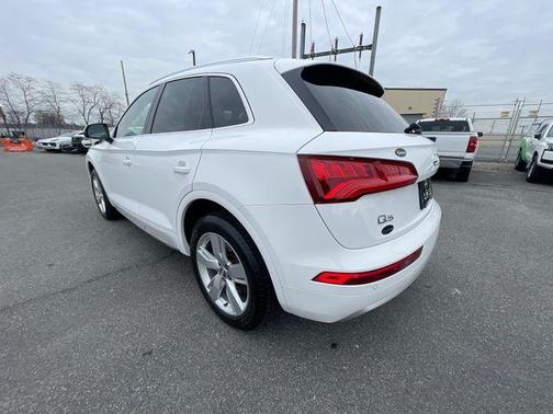 2018 Audi Q5 2.0T Tech Premium