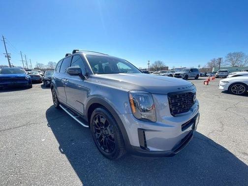 Everlasting Silver 2021 Kia Telluride SX