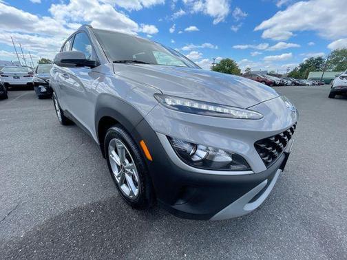 Silver 2023 Hyundai KONA SEL